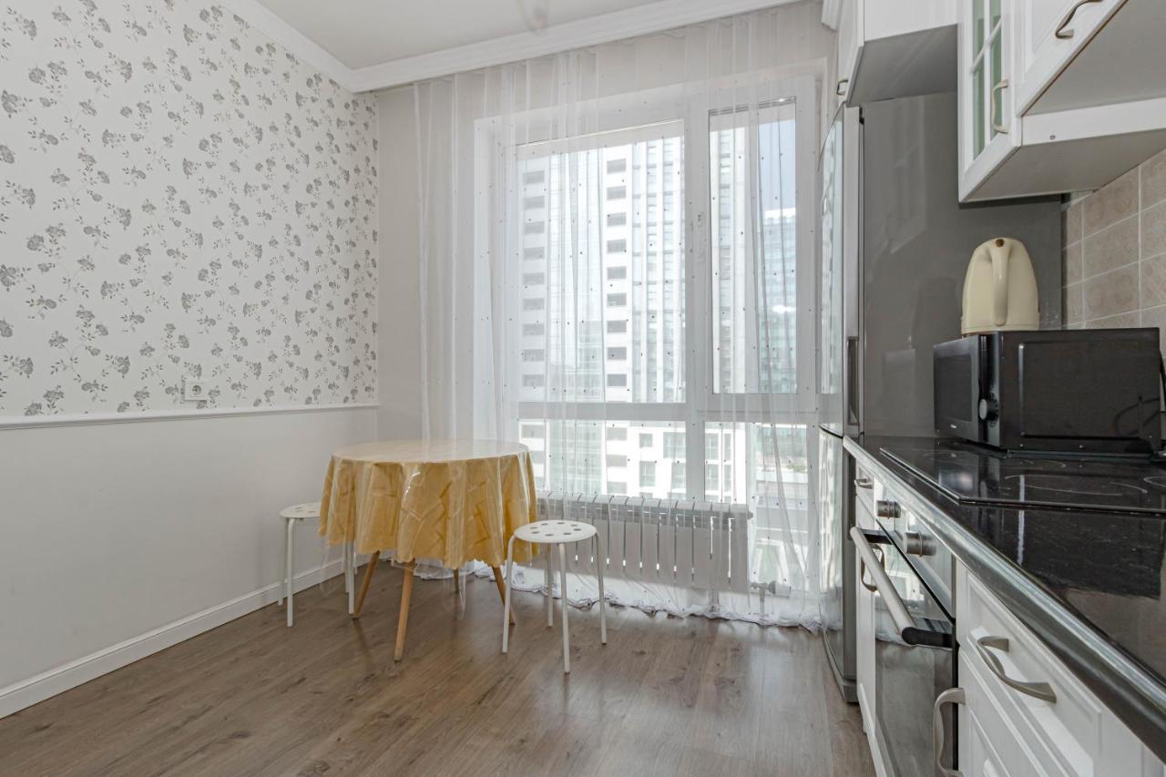 Ferienwohnung Mangilik Apart Astana Exterior foto